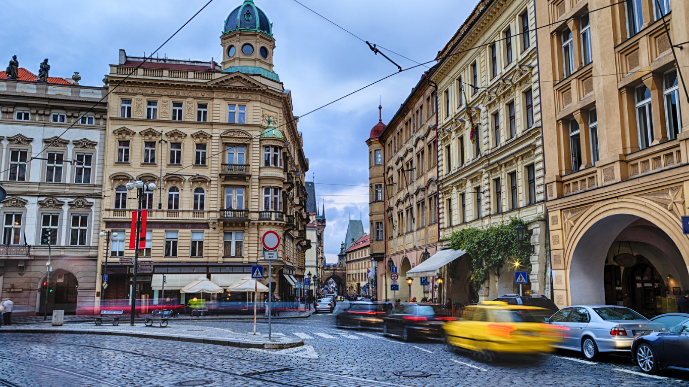 streets of Mala Strana